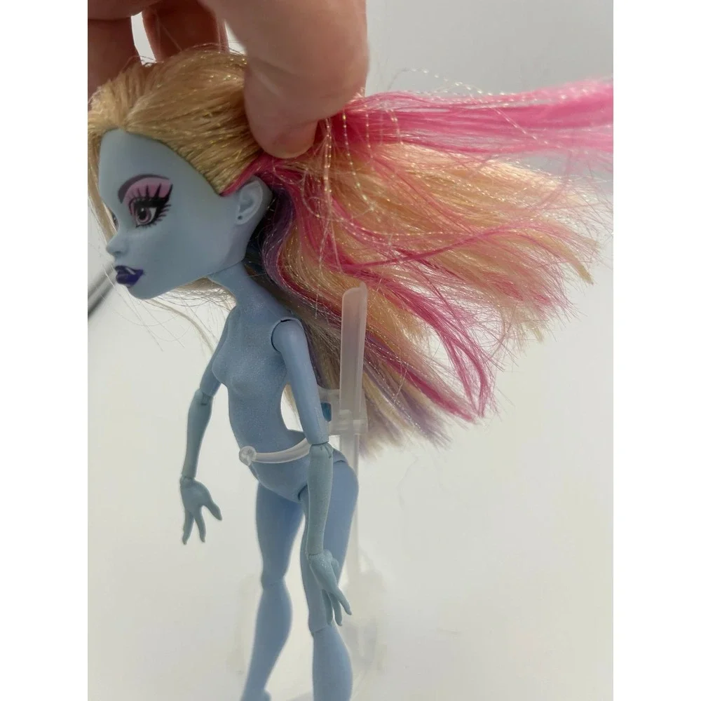 Monster High Abbey I heart love fashion doll